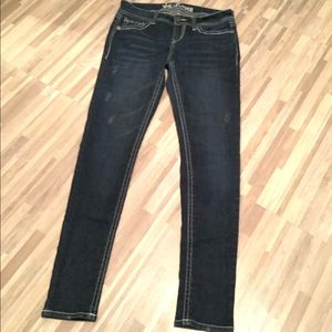 Juniors Size 9 Wallflower Brand, Distressed Dark Blue Jeans